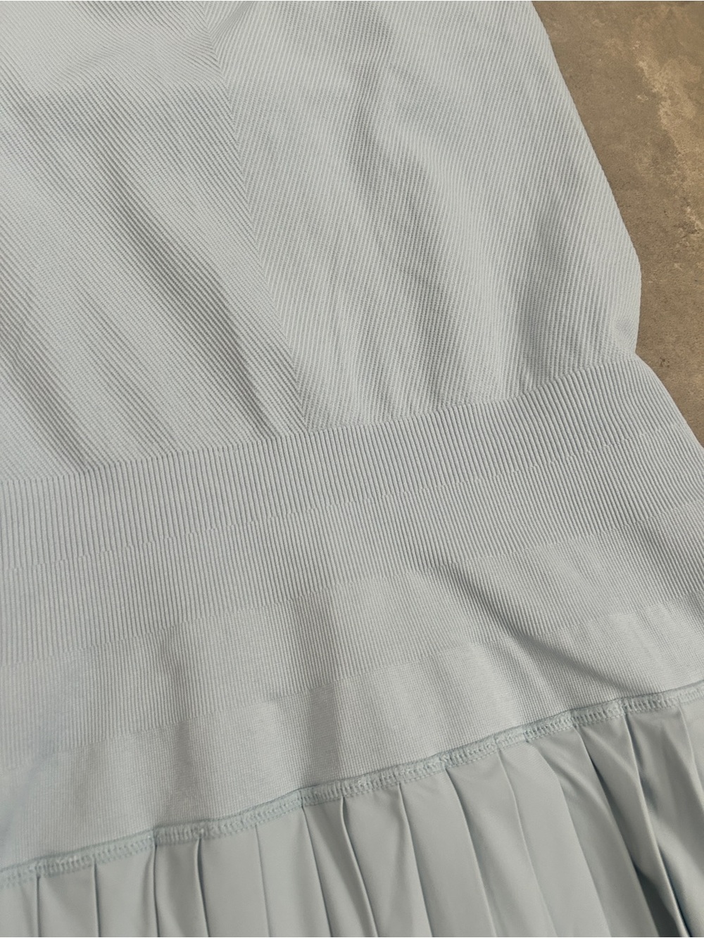Wilson Midtown Tennis Dress pleated light blue M - Picture 7 of 11